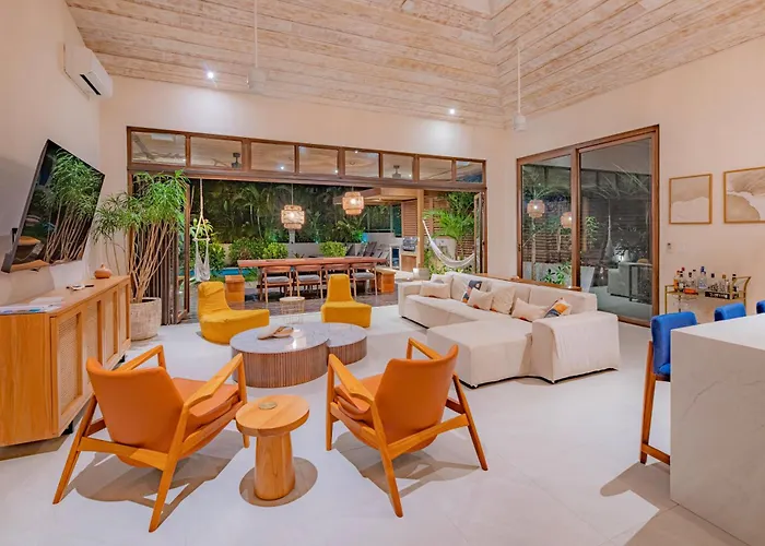 Casa Cheetah Gated Luxury With Tamarindo